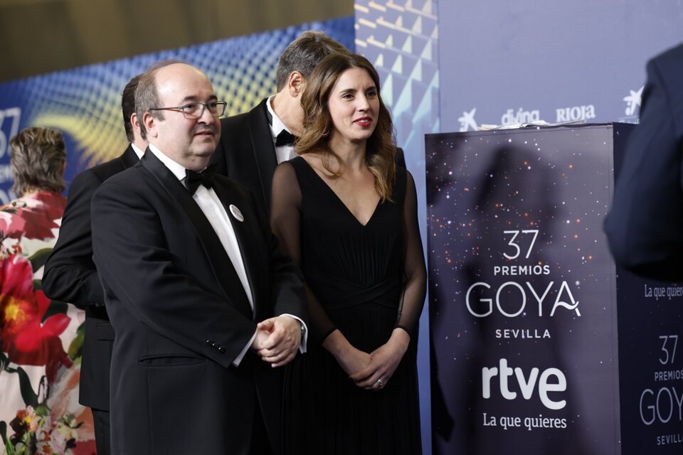 Irene Montero, ministra de Igualdad, y Miquel Iceta, ministro de Cultura en la alfombra azul de los Goya 2023