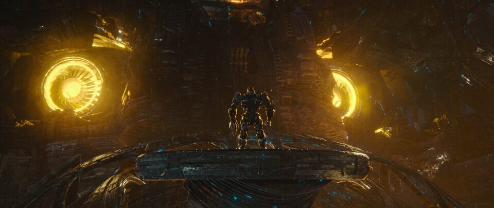 Transformers: El despertar de las bestias