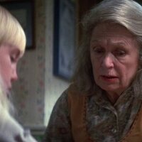 Poltergeist II: El otro lado