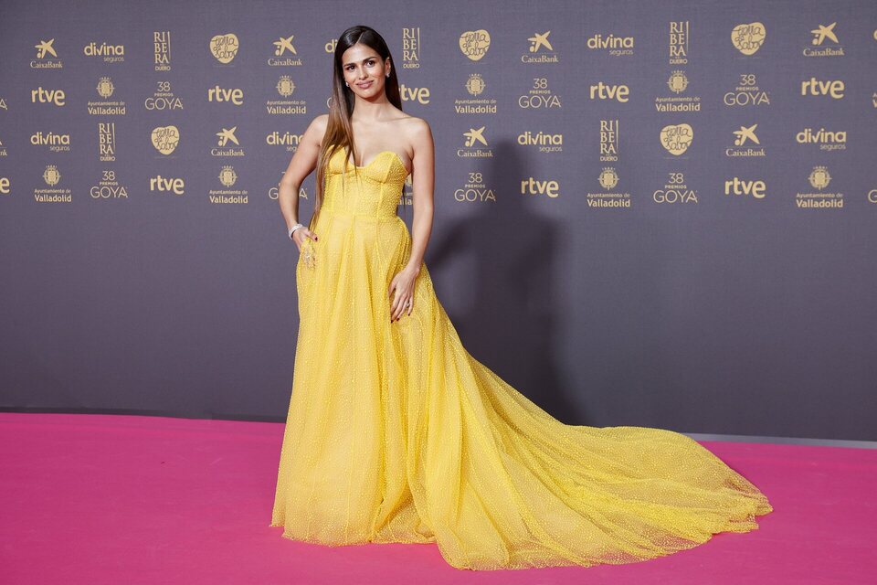 Sara Salamo llega a la alfombra roja de los Goya 2024