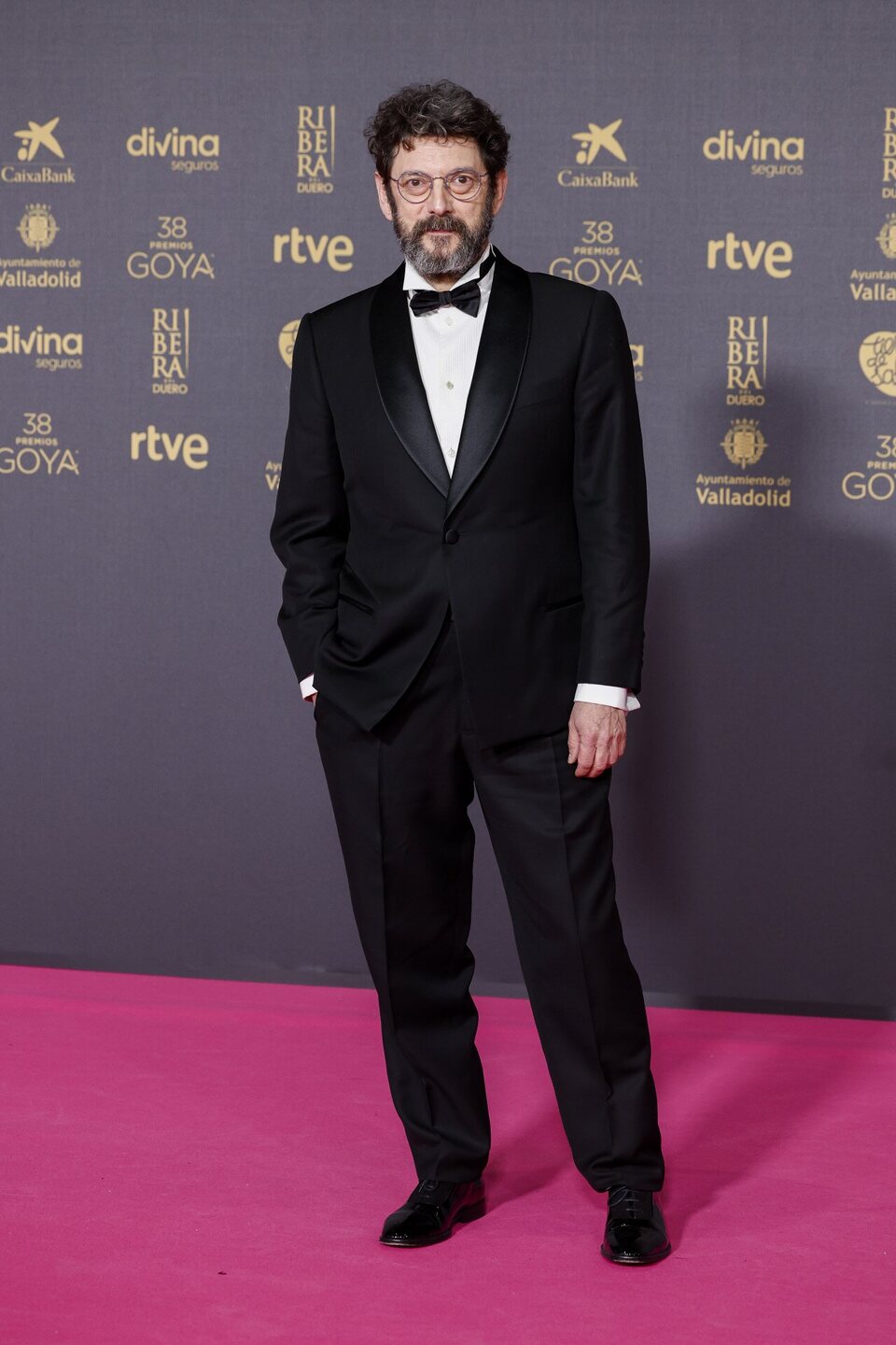 Manolo Solo llega a la alfombra roja de los Goya 2024