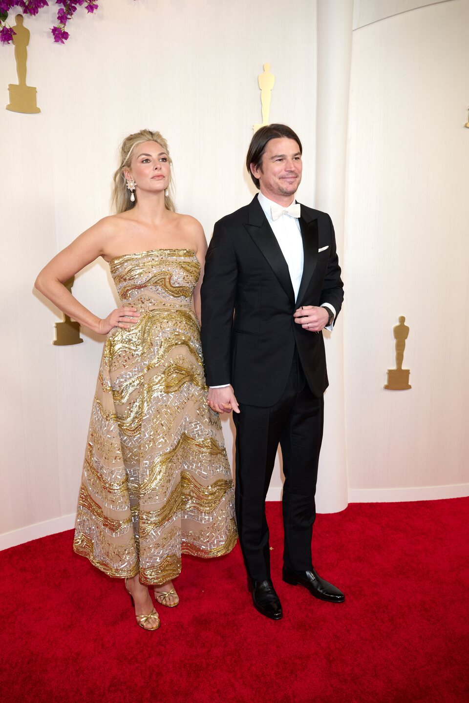 Tamsin Egerton y Josh Hartnett en la alfombra roja de los Oscar 2024