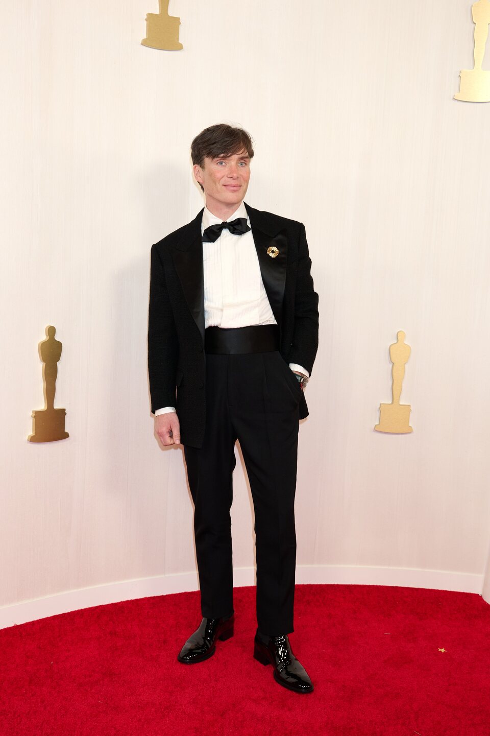 Cillian Murphy en la alfombra roja de los Oscar 2024