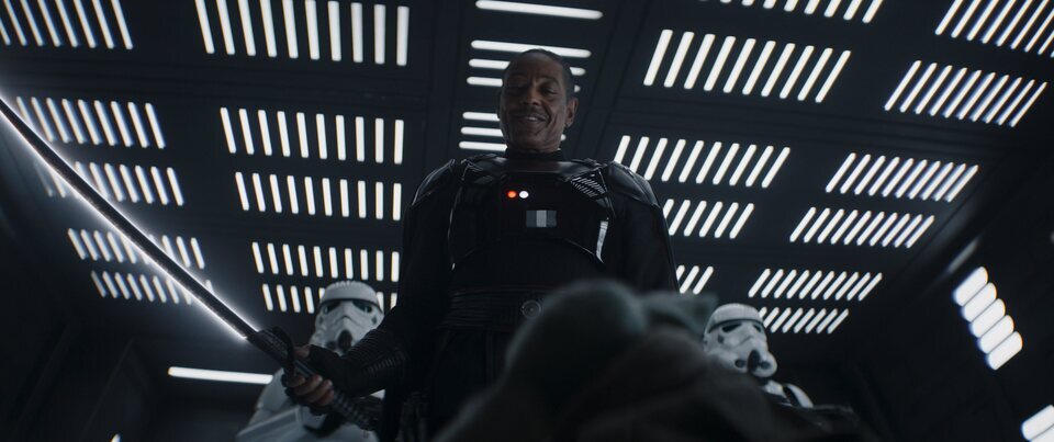 Giancarlo Esposito como Gideon en la segunda temporada de 'The Mandalorian'