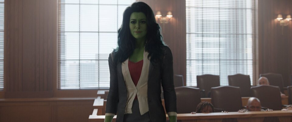 Tatiana Maslany como She-Hulk en 'She-Hulk: Abogada Hulka'