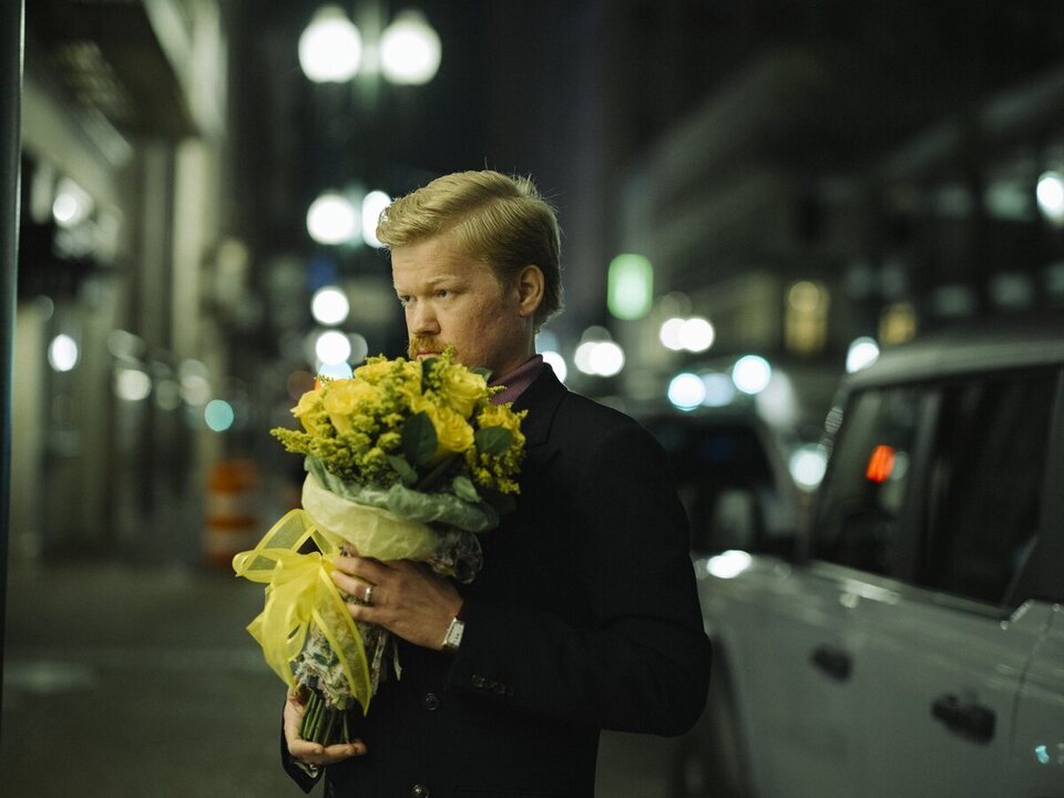 Jesse Plemons está espectacular en 'Kinds of Kindness'