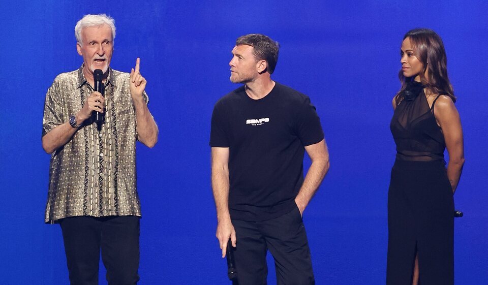 James Cameron, Sam Worthington y Zoe Saldaña