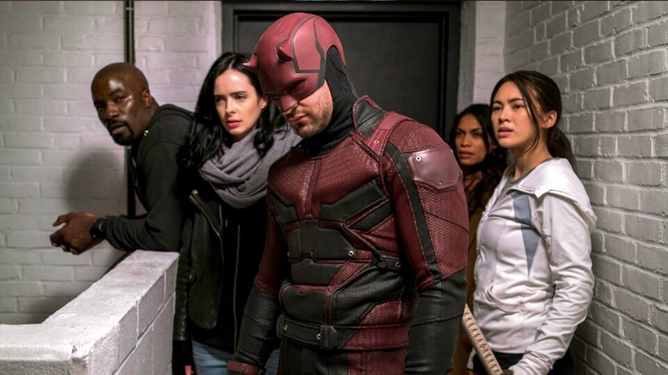 Jessica Jones y Daredevil en 'The Defenders'