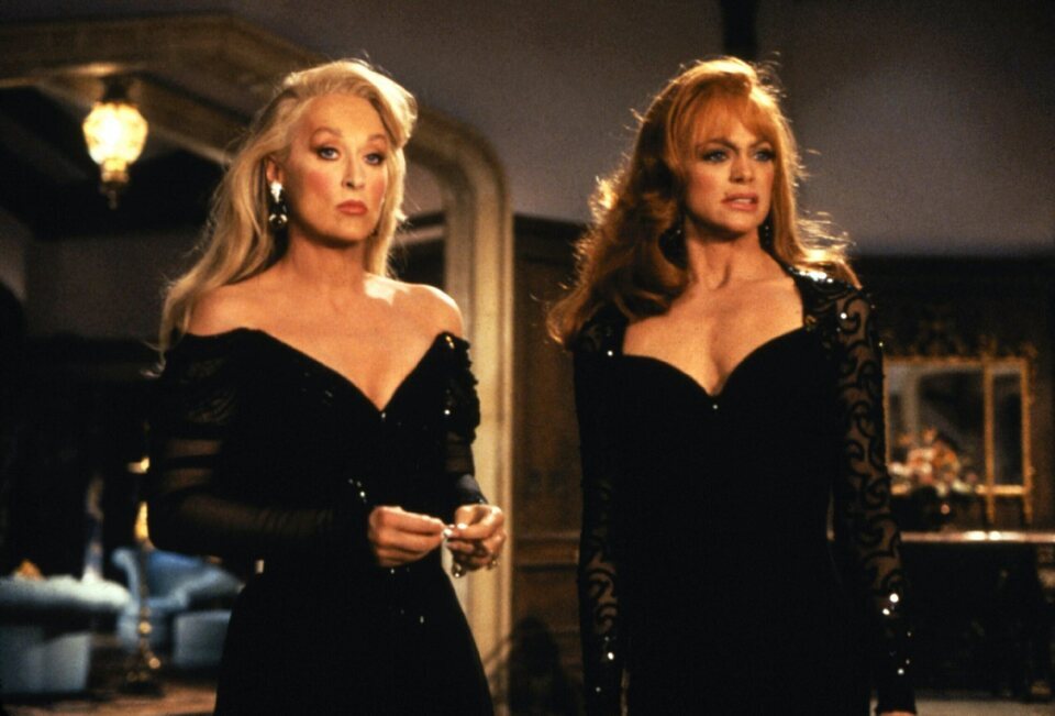 Meryl Streep y Goldie Hawn en 'La muerte os sienta tan bien'