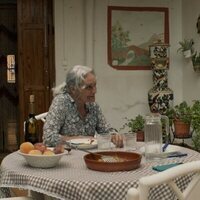 La abuela y el forastero