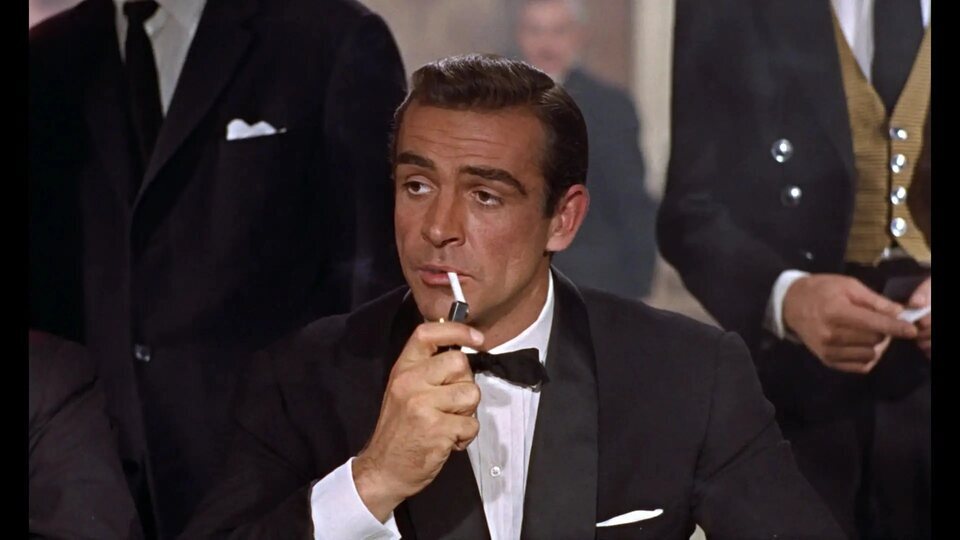 Sean Connery como James Bond