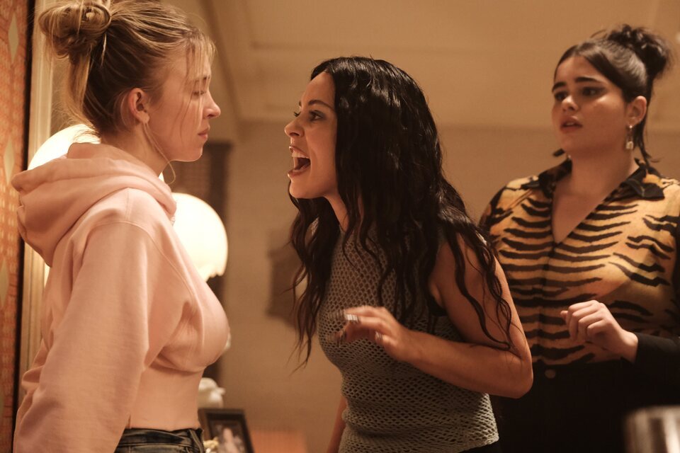 Sidney Sweeney, Alexa Demie y Barbie Ferreira en 'Euphoria'