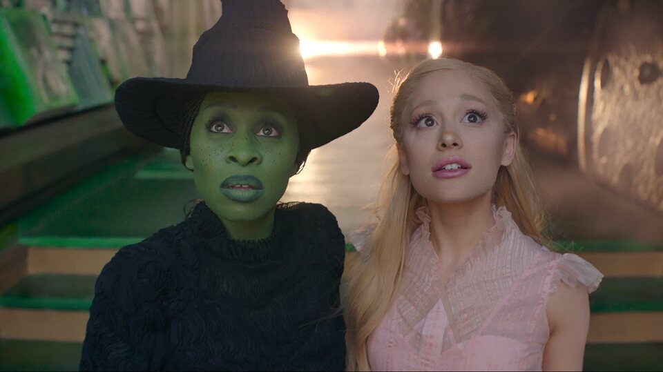 Cynthia Erivo y Ariana Grande como el icónico duo de Elphaba y Glinda