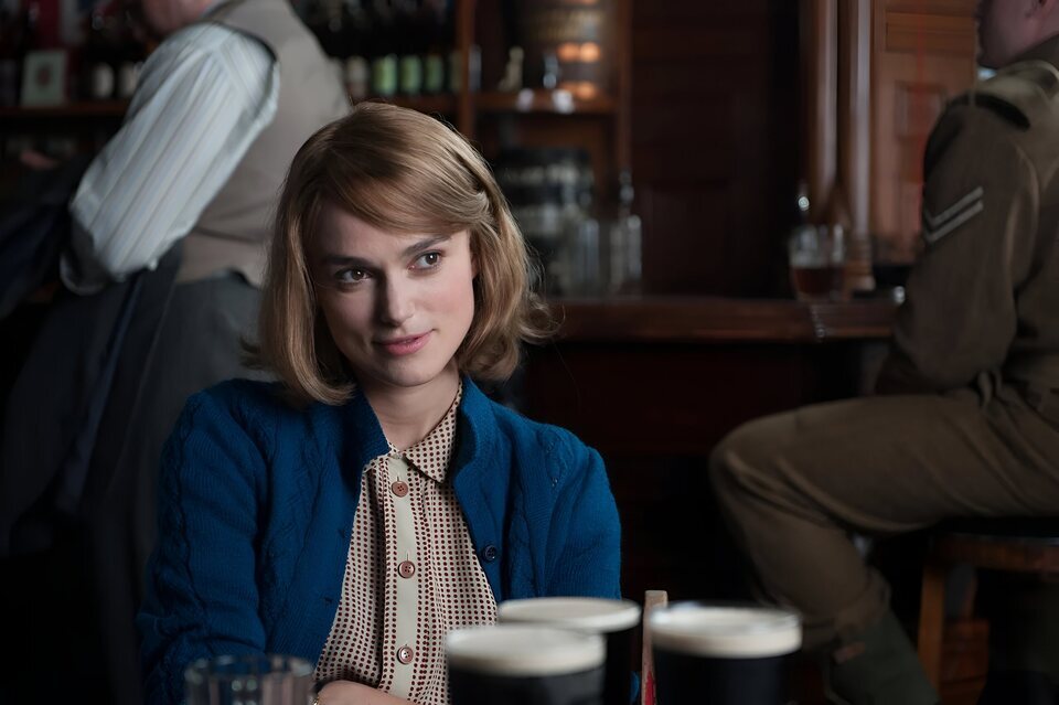 Keira Knightley es Joan Clarke en 'The Imitation Game (Descifrando Enigma)'