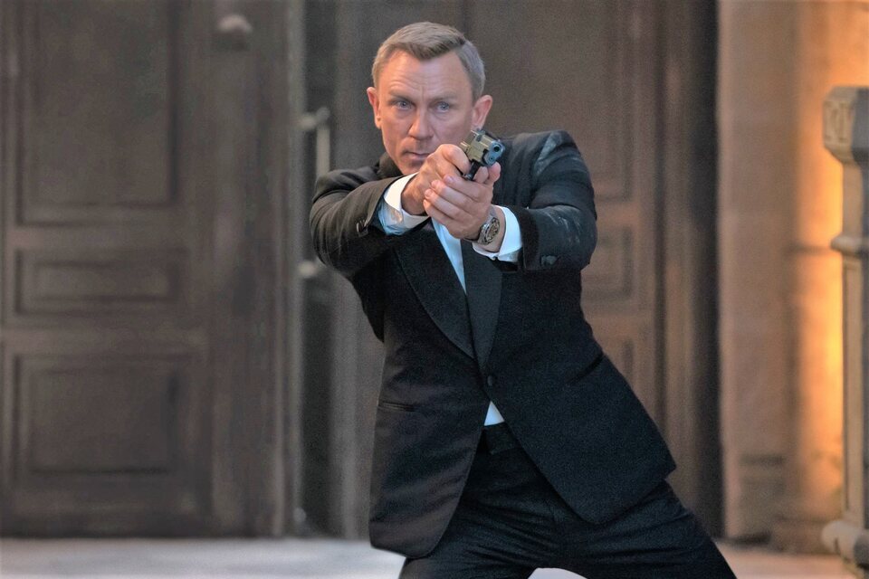 Daniel Craig como James Bond