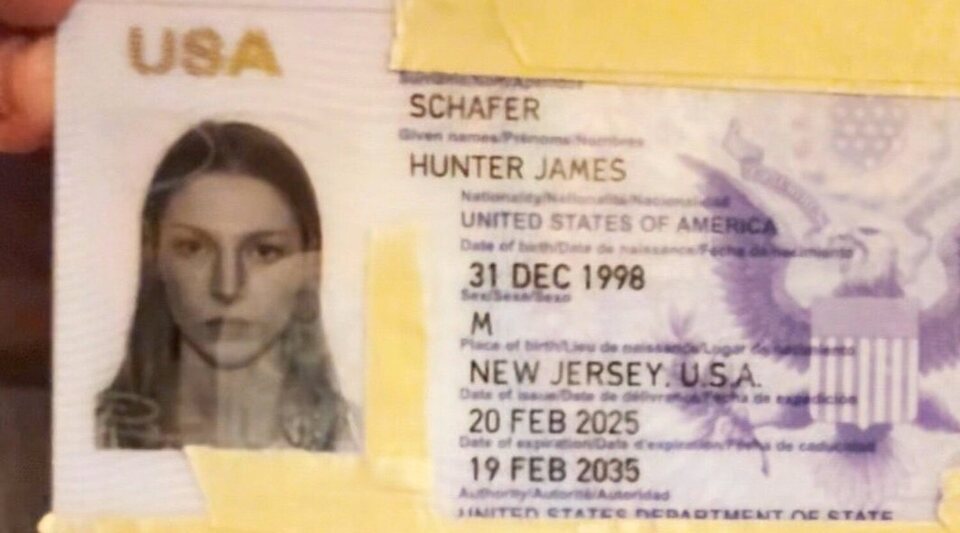 Pasaporte de Hunter Shcafer