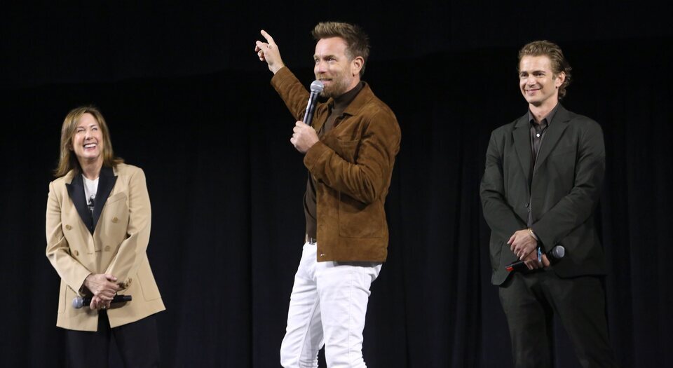 Kathleen Kennedy junto a Ewan McGregor y Hayden Christensen presentando 'Obi-Wan Kenobi'