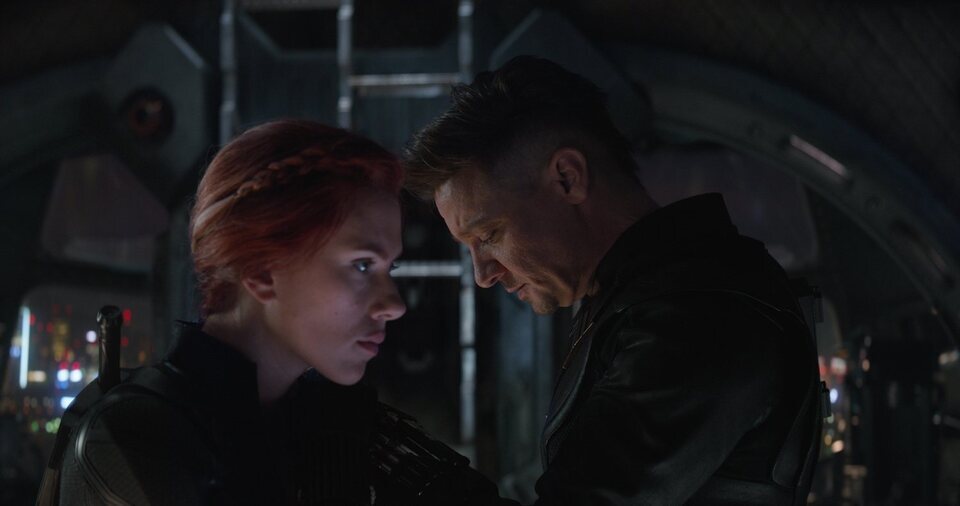 Scarlett Johansson y Jeremy Renner en 'Vengadores: Endgame'