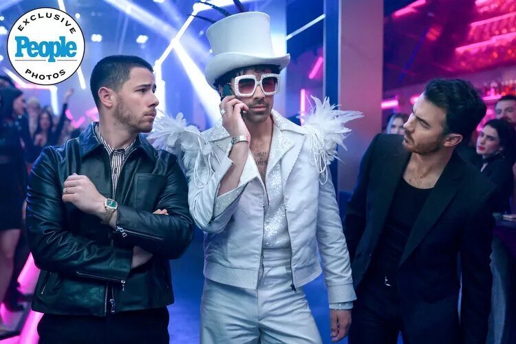 Jonas Brothers protagonizan ‘A Very Jonas Christmas’