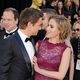 Jeremy Renner y Scarlett Johanson coinciden en la alfombra roja de los Oscar 2011