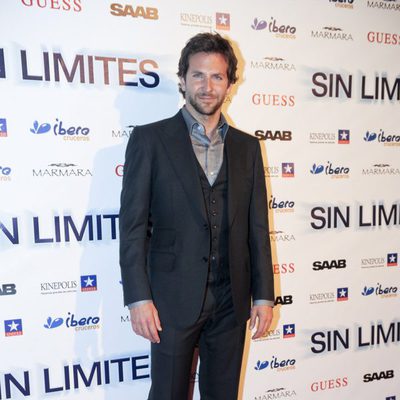 Bradley Cooper posa en la presentación de 'Sin Límites'