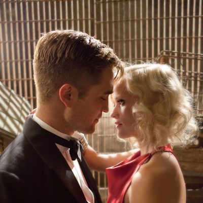 Robert Pattinson seduce a Reese Witherspoon en 'Agua para elefantes'