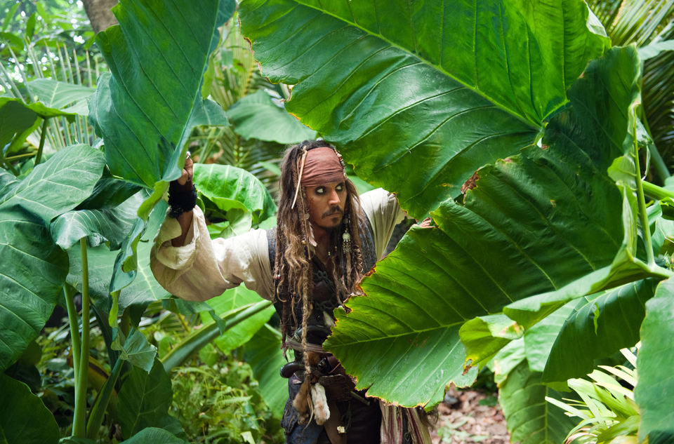 Piratas del Caribe: En mareas misteriosas