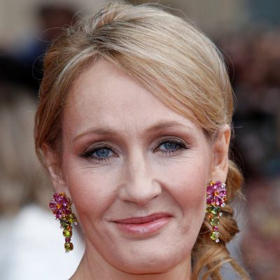 J.K. Rowling en la premiére de Londres de 'Las reliquias de la muerte: Parte 2'