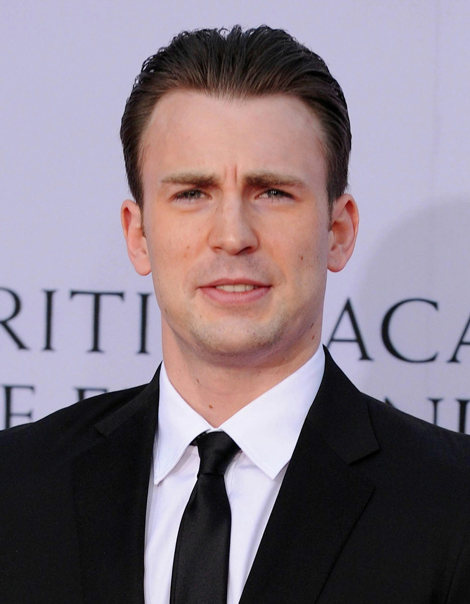 Chris Evans en el photocall de los BAFTA Brits