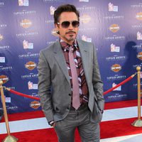 Robert Downey Jr. asistió a la premiére de 'Capitán América'