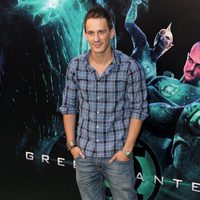 Elio González en la premiére de 'Green Lantern'