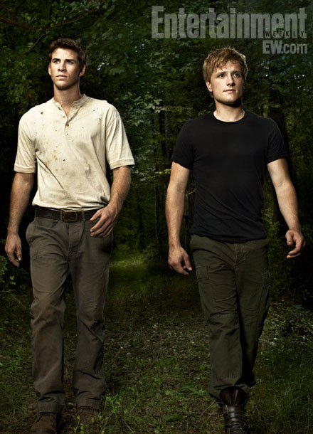 Liam Hemsworth y Josh Hutcherson en 'Los Juegos del Hambre'