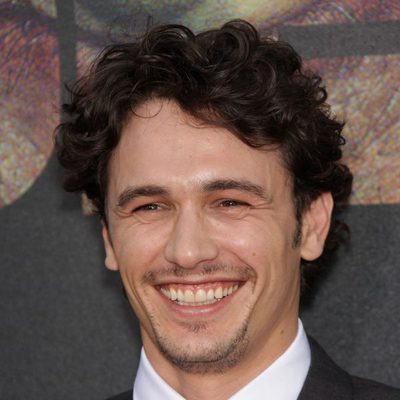 James Franco muy sonriente en Los Angeles