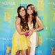 Selena Gomez y Demi Lovato, muy amigas en los Teen Choice Awards 2011