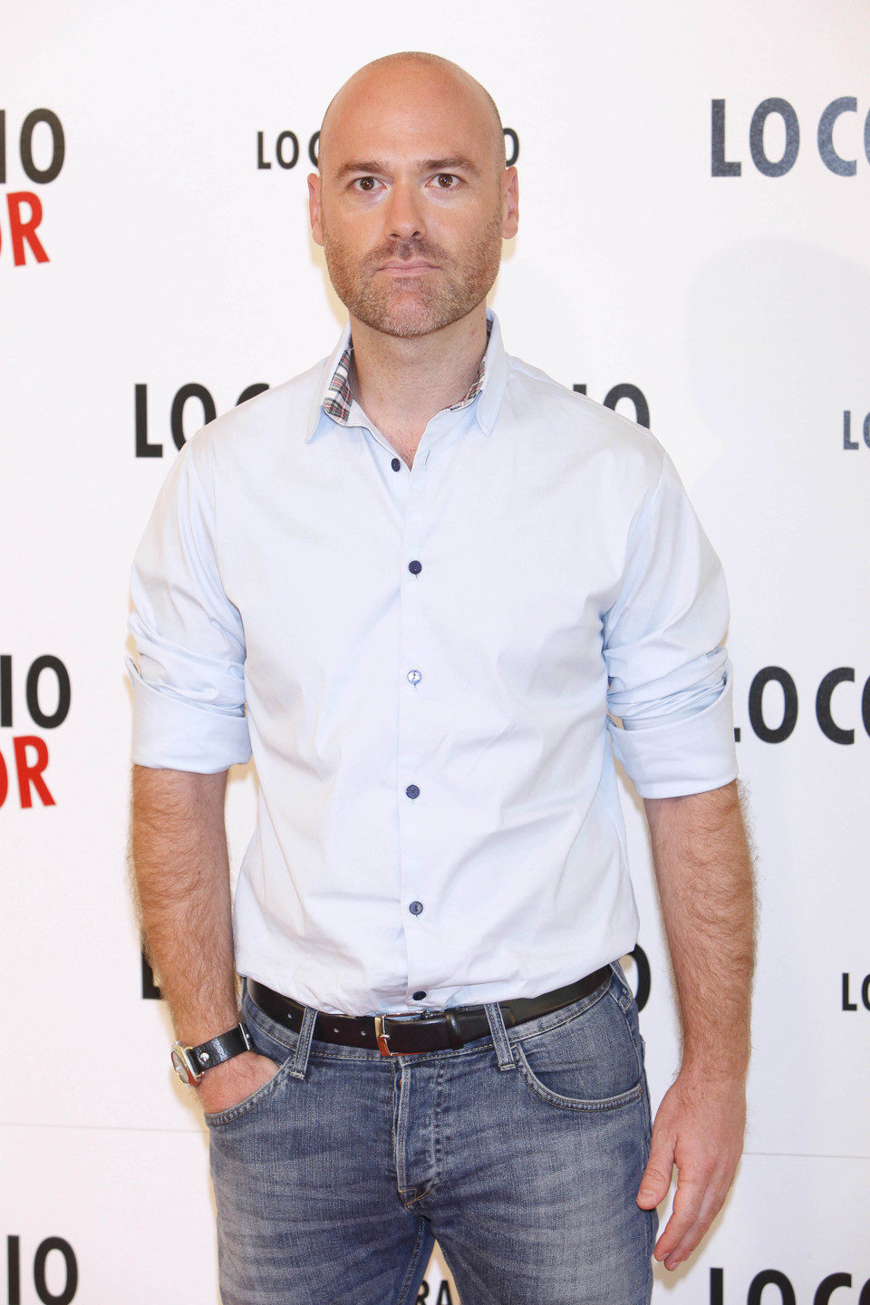 Vicente Villanueva en el photocall de 'Lo contrario al amor'