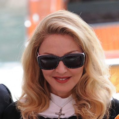 Primer plano de Madonna en el Festival de Venecia