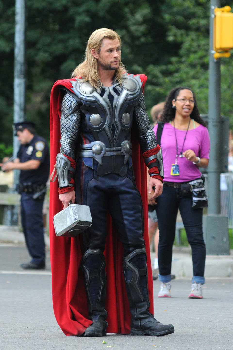 Chris Hemsworth, Thor, durante el rodaje de 'Los Vengadores'