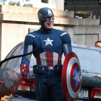 Capitán América, Chris Evans, en el set de 'Los Vengadores'