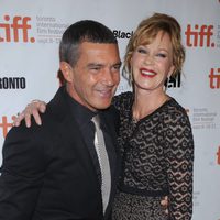 Antonio Banderas y Melanie Grifftih en la premiére de 'La piel que habito' en el TIFF