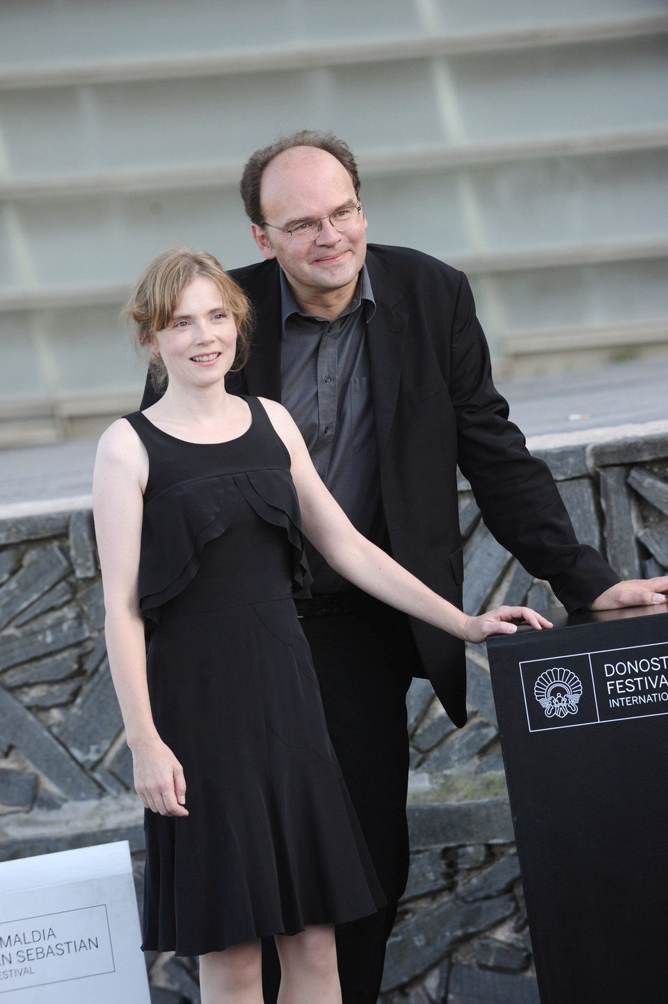 Isabelle Carre y Jean Pierre Ameris posan en San Sebastián