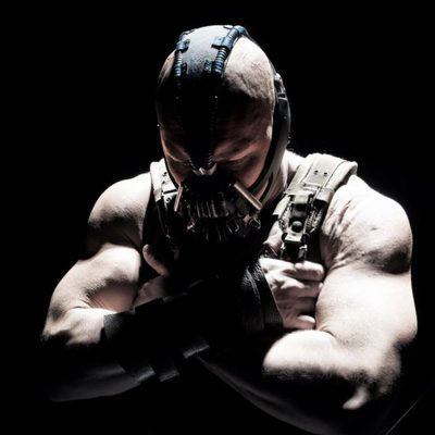 Tom Hardy como Bane en 'El caballero oscuro: La leyenda renace'