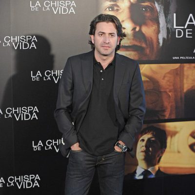 Antonio Garrido en el photocall de 'La chispa de la vida' en Madrid