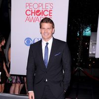 David Boreanaz en la alfombra roja de los People Choice Awards 2012