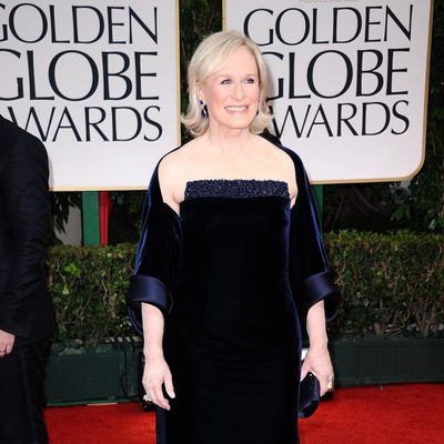 Glenn Close llega a los Globos de Oro 2012