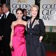 Natalie Portman y Meryl Streep posan juntas en los Globos de Oro 2012