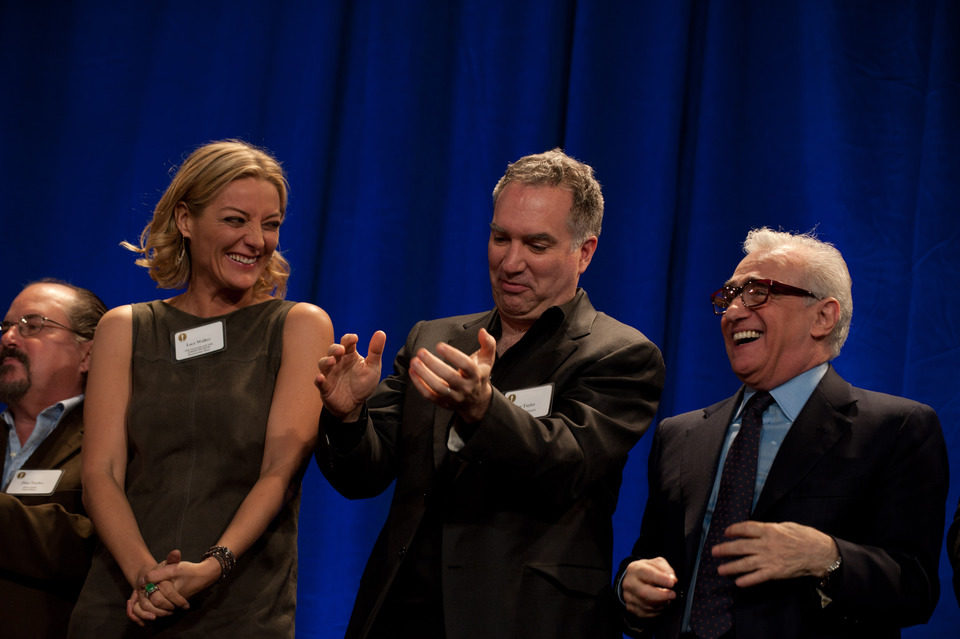 Lucy Walter, Jim Taylor y Martin Scorsese en la comida de nominados a los Oscar 2012