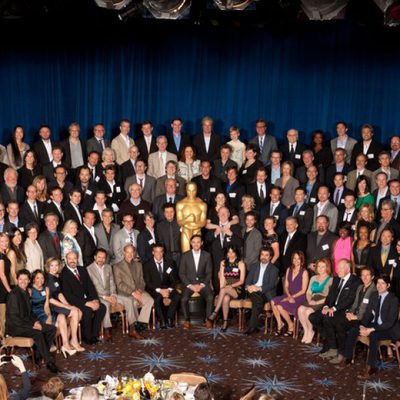 Todos los nominados a los Oscar 2012 posan juntos en Los Angeles