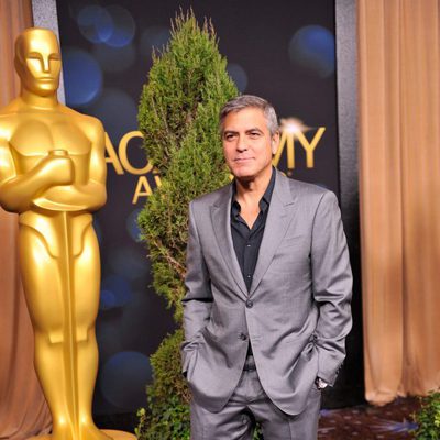 George Clooney en la comida de nominados a los Oscar 2012