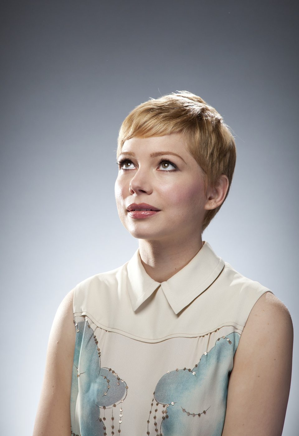 Michelle Williams para la exposición "Out of the Character"