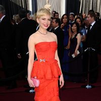 Michelle Williams en la alfombra roja de los Oscar 2012